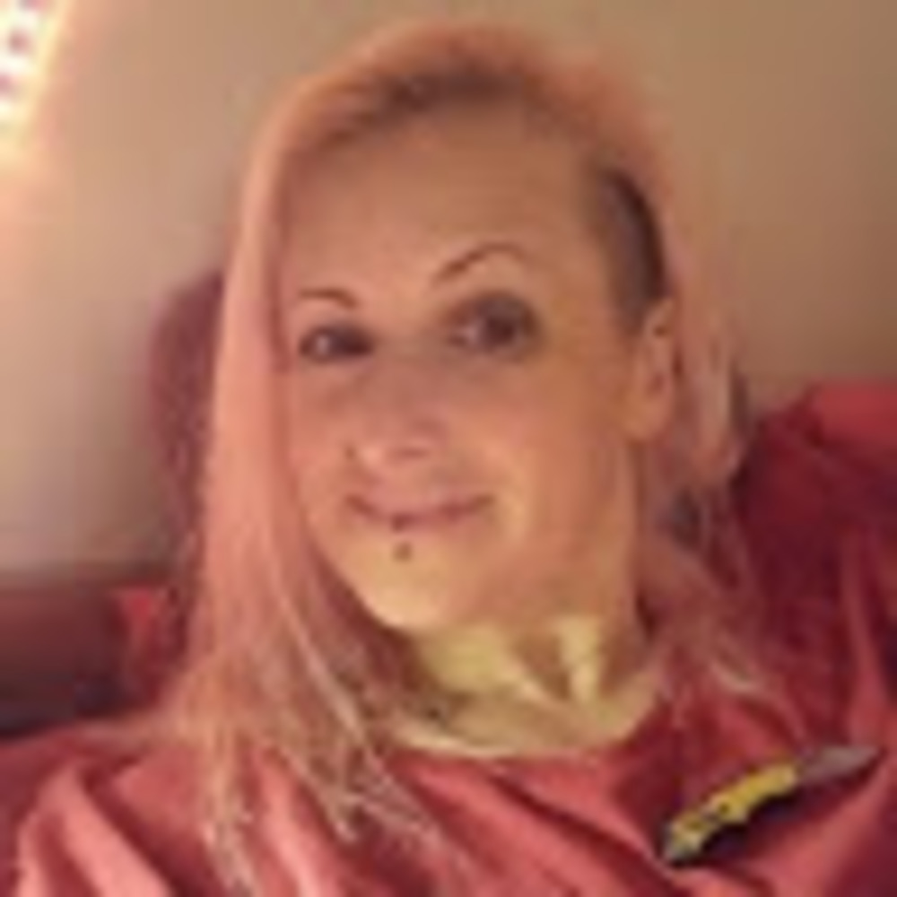 Meet your Posher, Liz